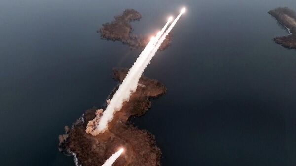 Aerial view of a volley of short-range ballistic missiles fired in a DPRK weapons drill - Sputnik International