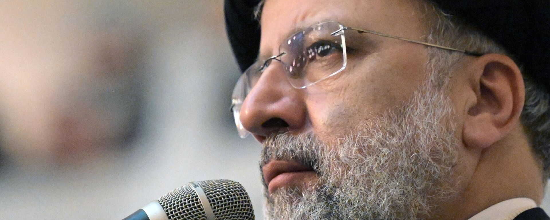 Iranian President Ebrahim Raisi speaks during a meeting with Russia's Muslim Spiritual Administration at the Moscow Cathedral Mosque, Russia. - Sputnik International, 1920, 24.08.2023