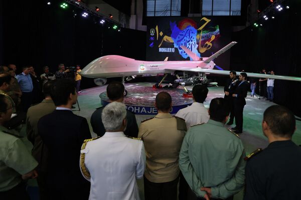 Iran&#x27;s Mohajer 10 drone - Sputnik International