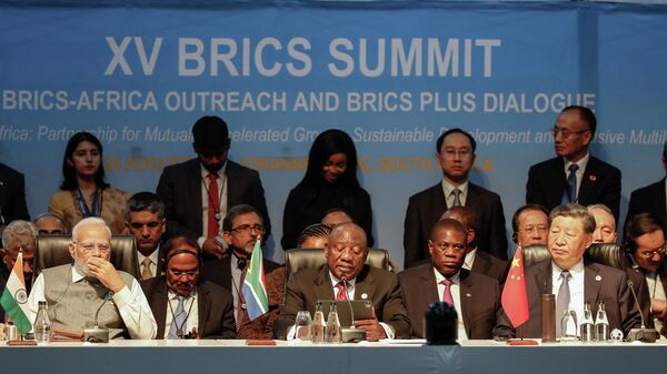 Prime Minister of India Narendra Modi, South African President Cyril Ramaphosa, Deputy President of South Africa Paul Mashatile and President of China Xi Jinping attend a meeting during the 2023 BRICS Summit in Johannesburg on August 24, 2023. - Sputnik International