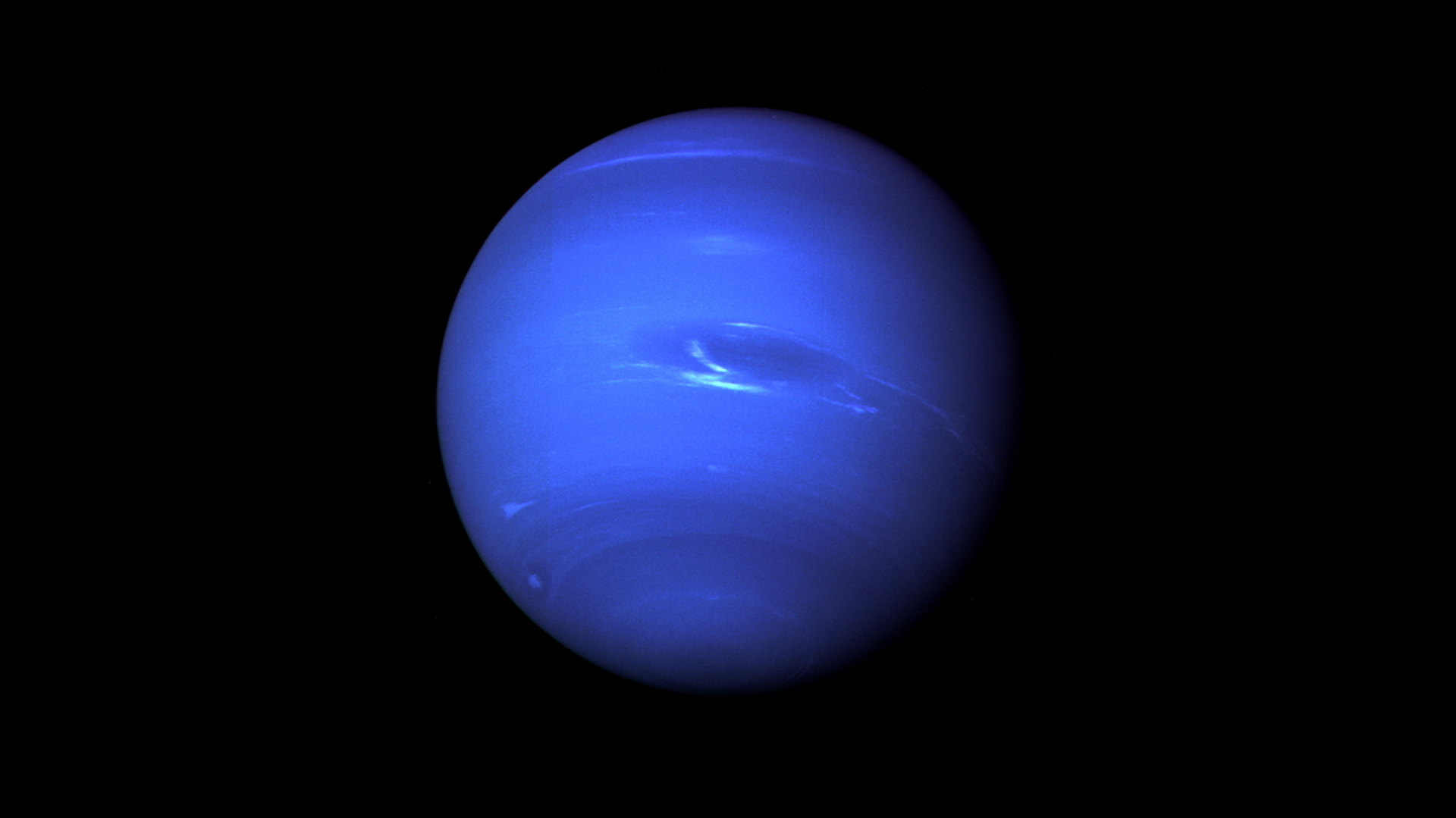 Neptune, the Eighth Planet from the Sun, Nicknamed The Windy Planet for its winds that can surpass 1,100 mph. - Sputnik International, 1920, 24.08.2023