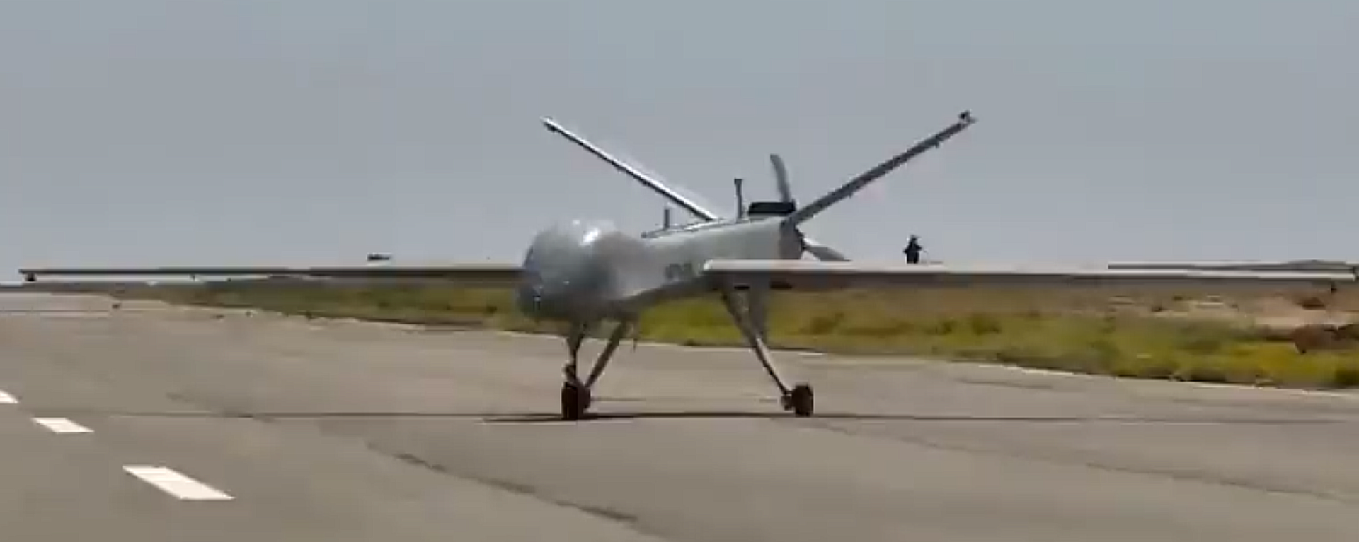 Iran's new Mohajer-10 medium-altitude long-endurance (MALE) combat drone - Sputnik International, 1920, 23.08.2023